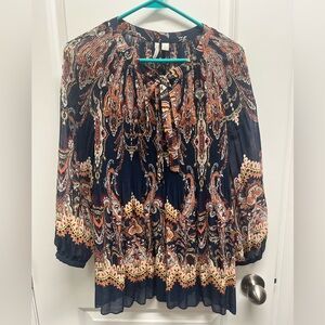 CATO EST 1946 navy blue, sheer paisley, pleated button up Large